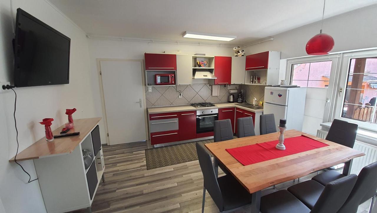 Apartma4Us Maribor Exterior photo